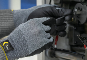 Safety protection, achievement speed - the application of DuPont PPE in the automobile manufacturing industry